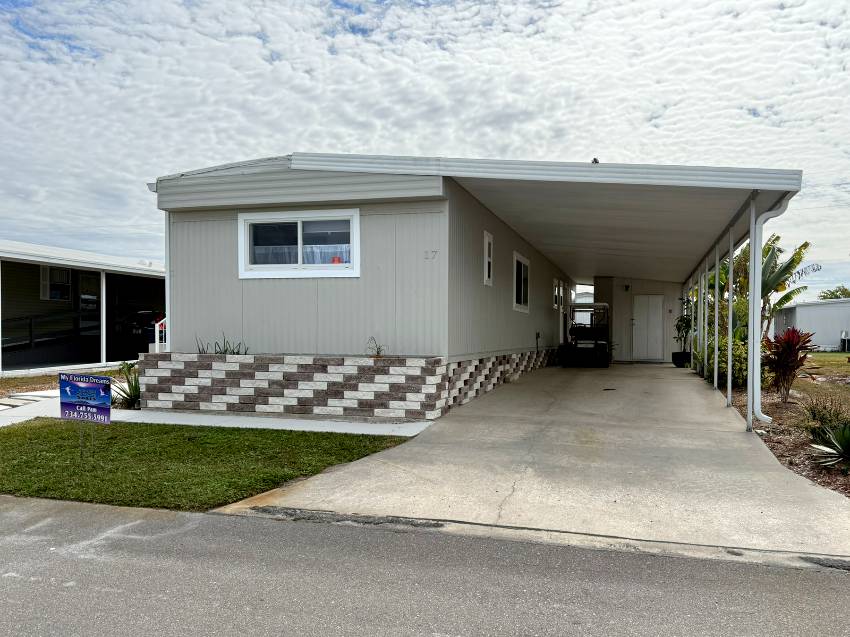 17 Larkspur Ave a Palmetto, FL Mobile or Manufactured Home for Sale
